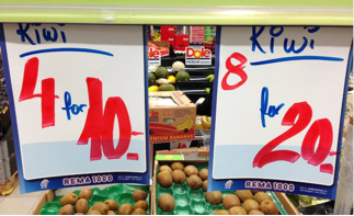 Priser på kiwi: 4 for 10 kroner, og 8 for 20 kroner.